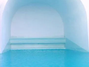 Santorini Cliffs Hotel