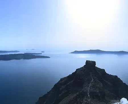 Santorini Cliffs فندق