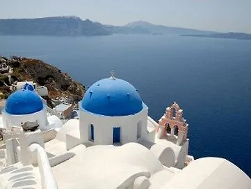 Santorini Cliffs 酒店 易莫洛林